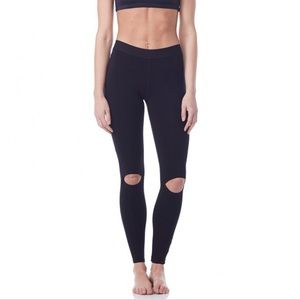 Joah Brown Cut Loose Legging M/L